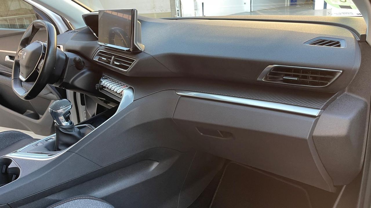 Foto Peugeot 3008 10