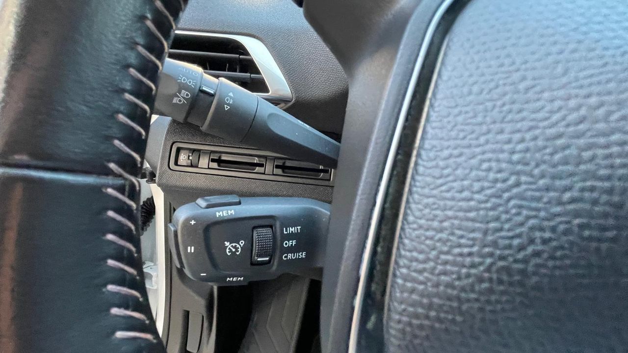 Foto Peugeot 3008 22