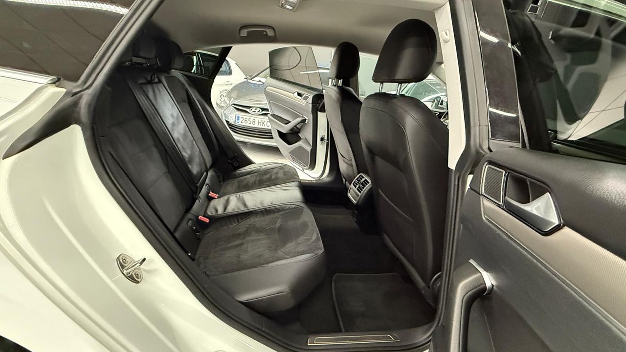 Foto Volkswagen Arteon 14