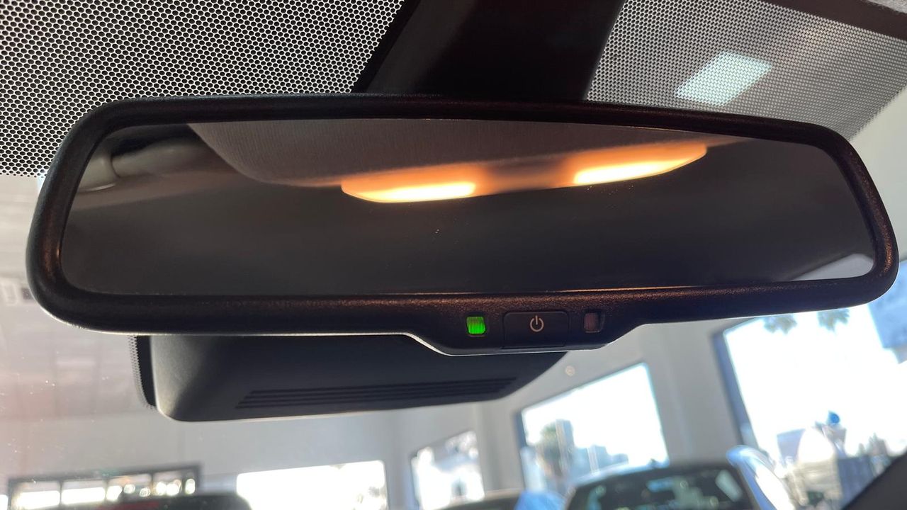 Foto Nissan Micra 9