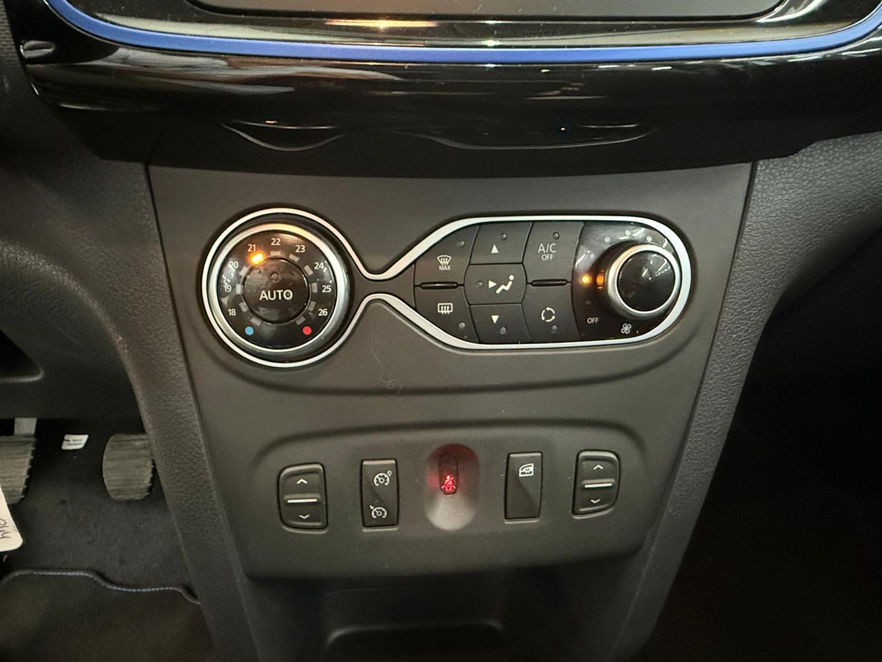 Foto Dacia Sandero 6