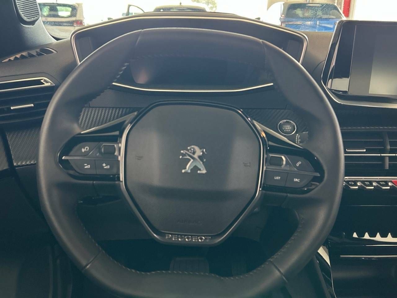 Foto Peugeot 2008 11