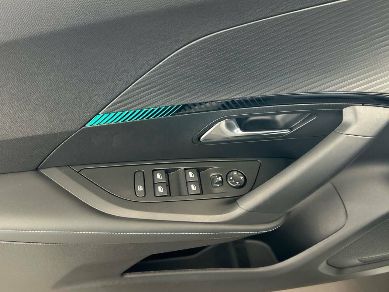 Foto Peugeot 2008 19