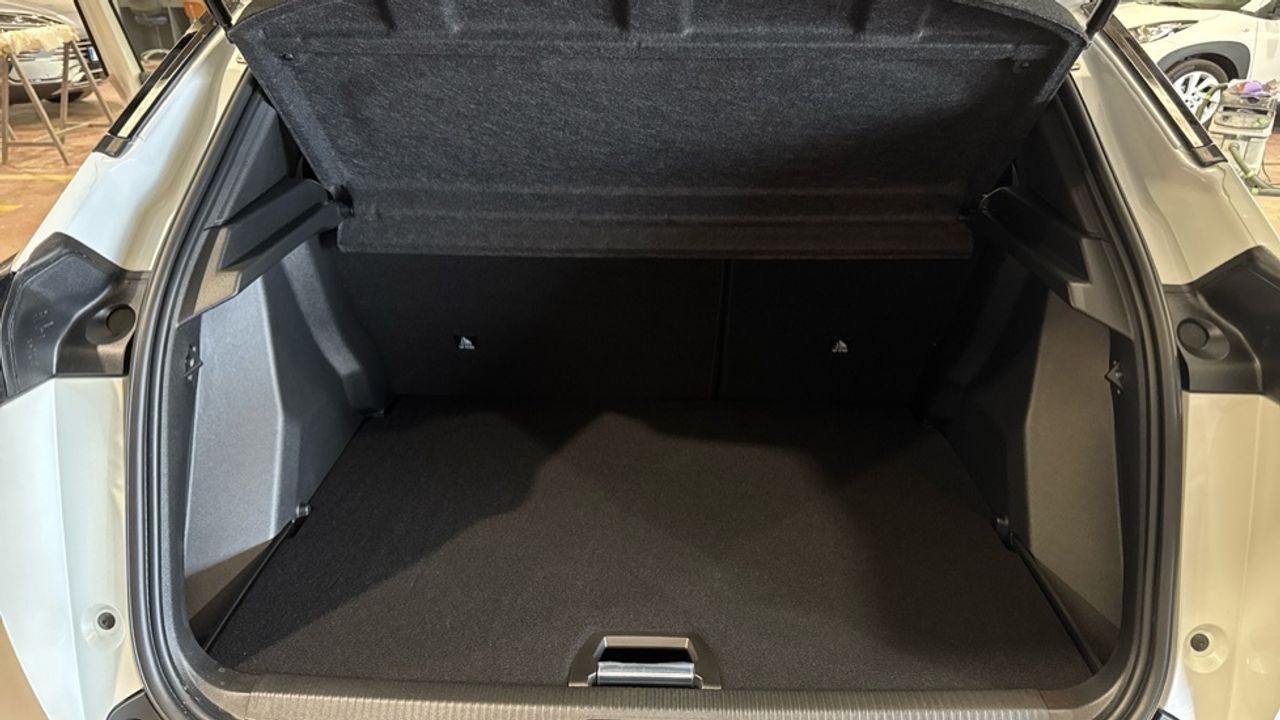Foto Peugeot 2008 6