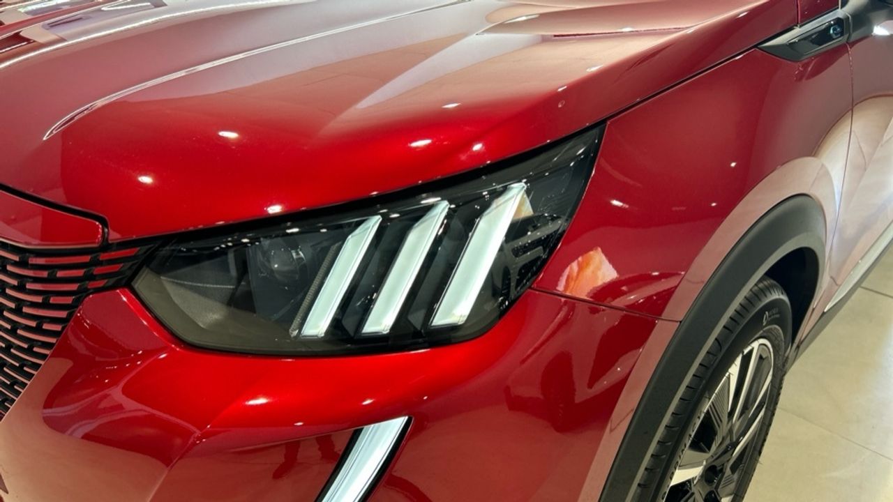 Foto Peugeot 2008 16