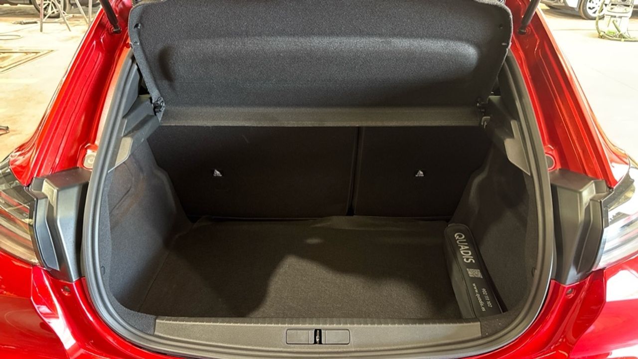 Foto Peugeot 208 6