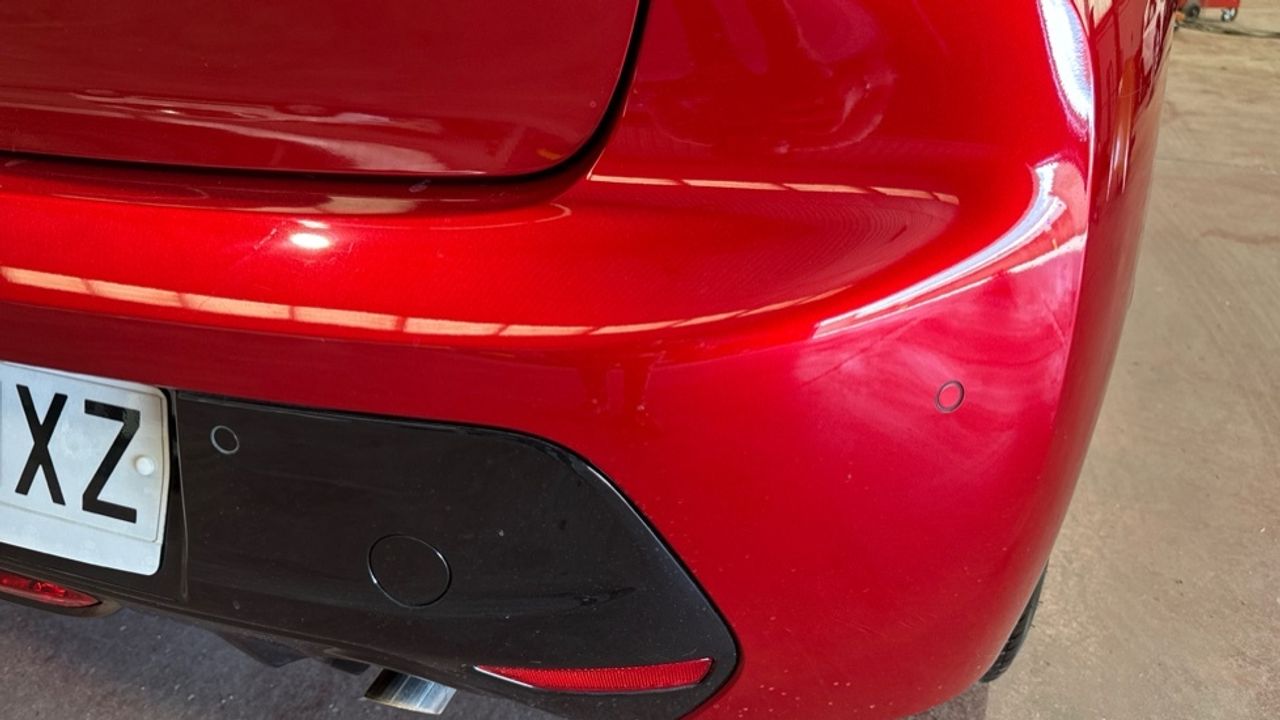 Foto Peugeot 208 26