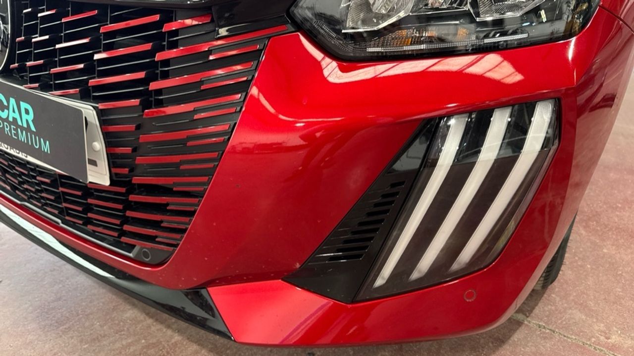 Foto Peugeot 208 27