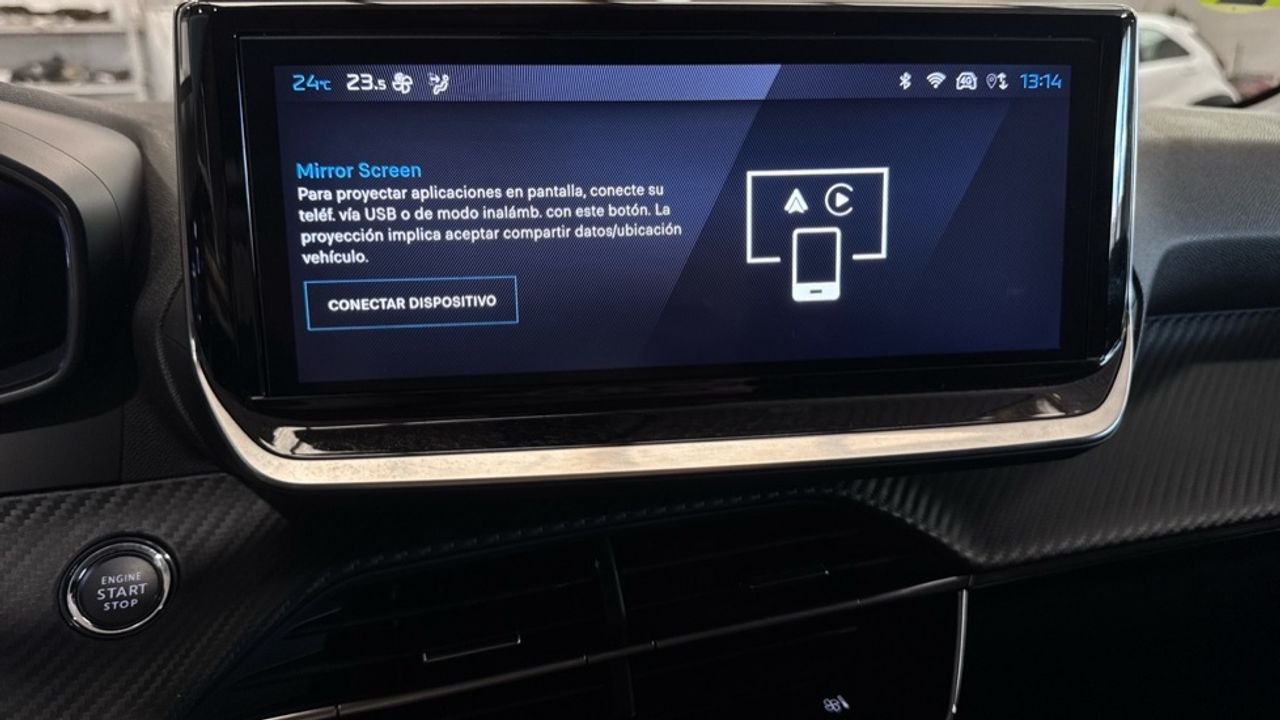 Foto Peugeot 208 31