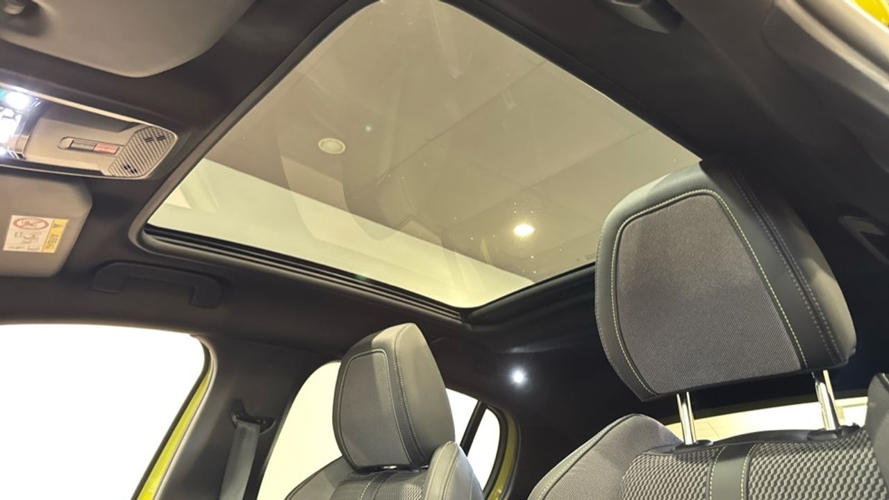 Foto Peugeot 208 27