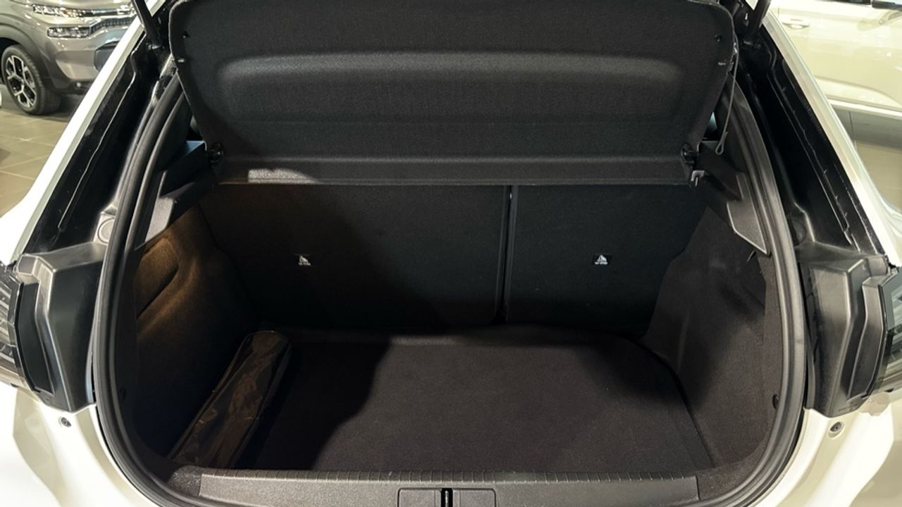 Foto Peugeot 208 6