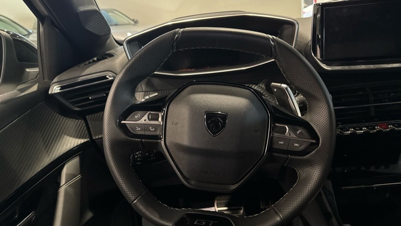 Foto Peugeot 208 9