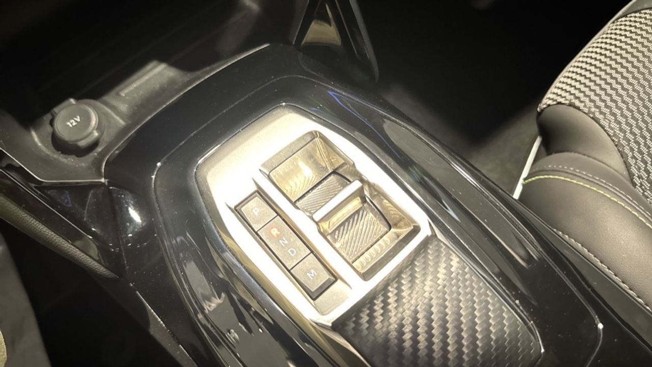 Foto Peugeot 208 35