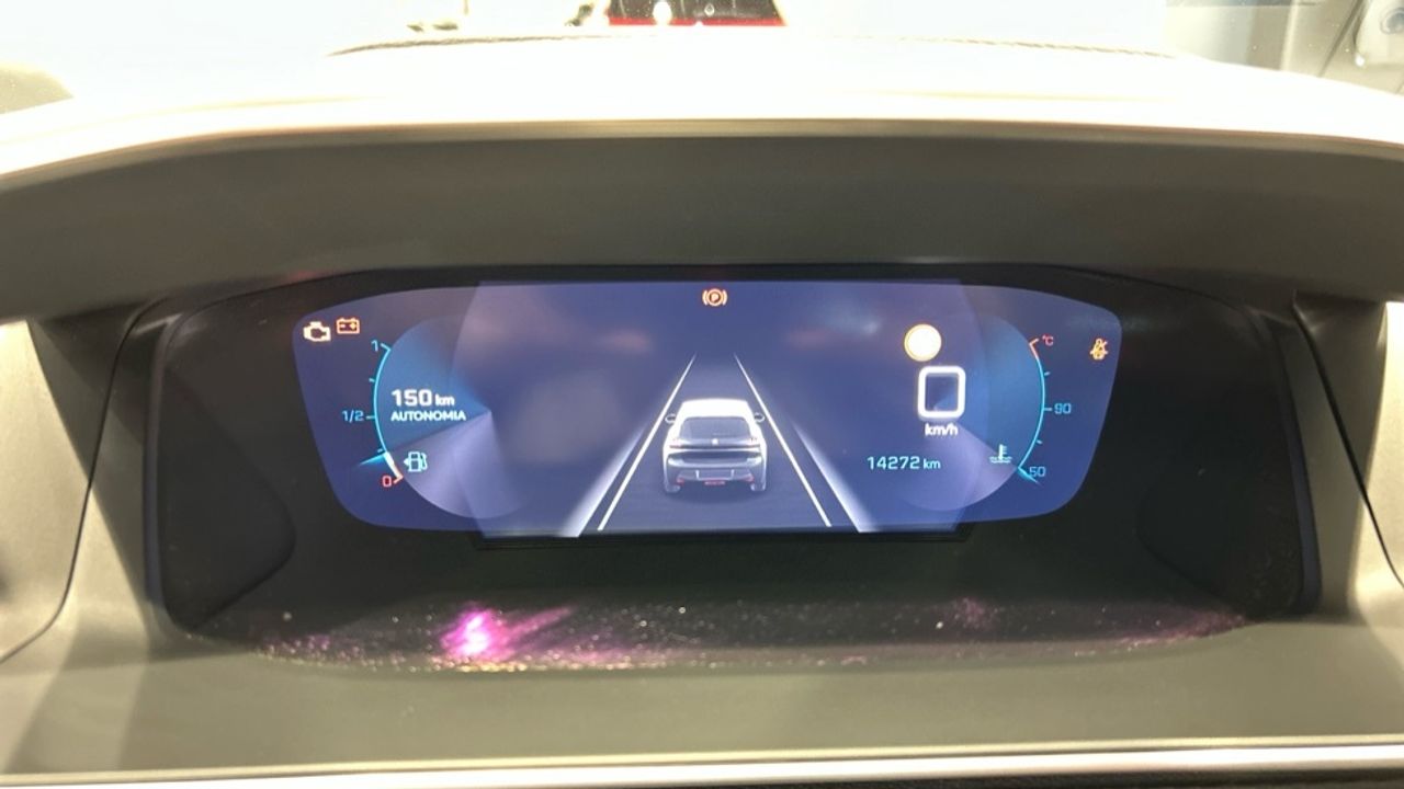 Foto Peugeot 208 10