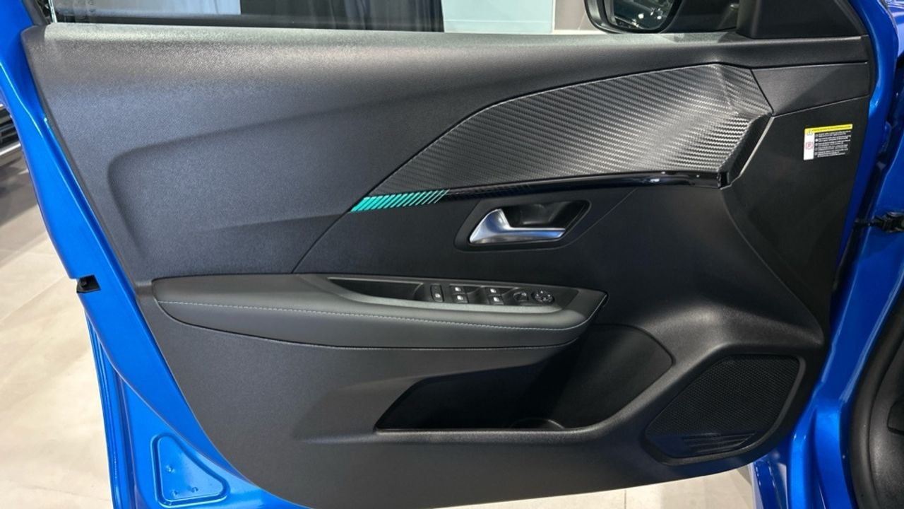 Foto Peugeot 208 19
