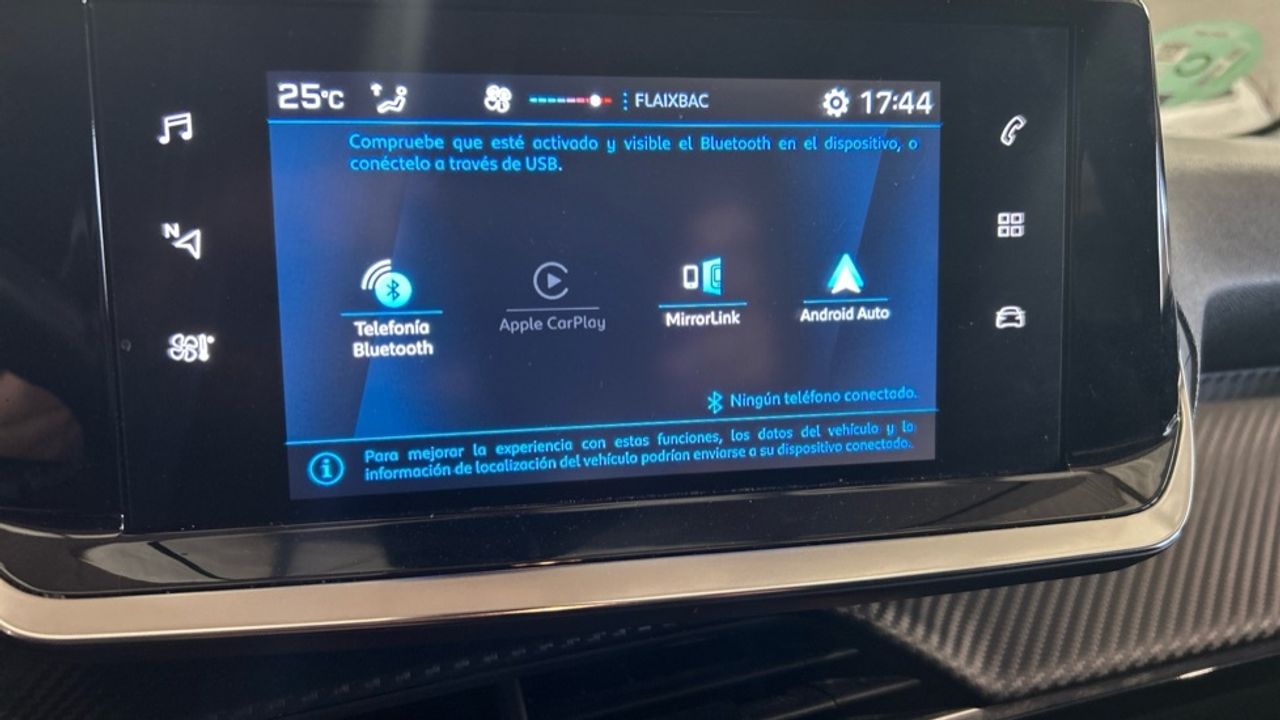 Foto Peugeot 208 15
