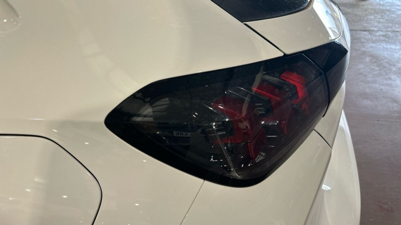 Foto Peugeot 208 17