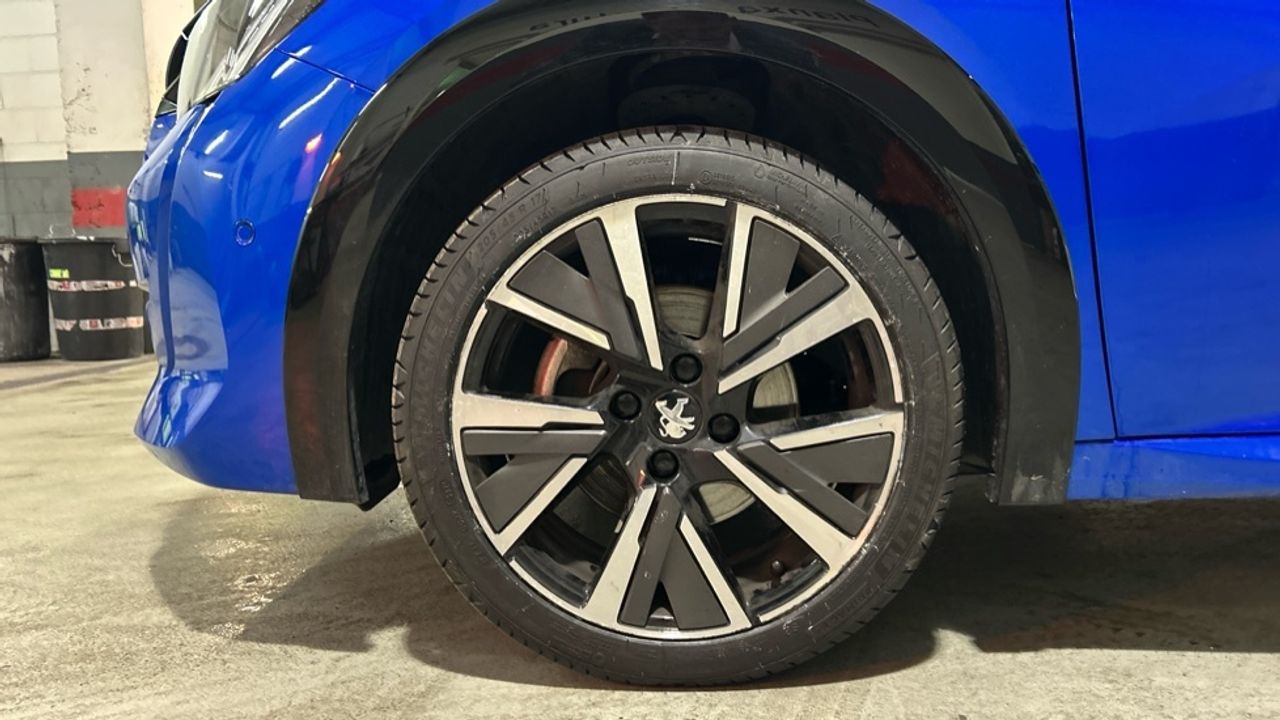 Foto Peugeot 208 13