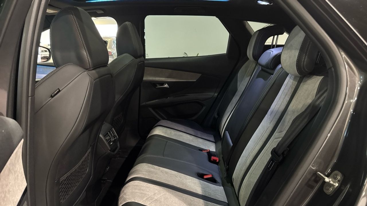Foto Peugeot 3008 12