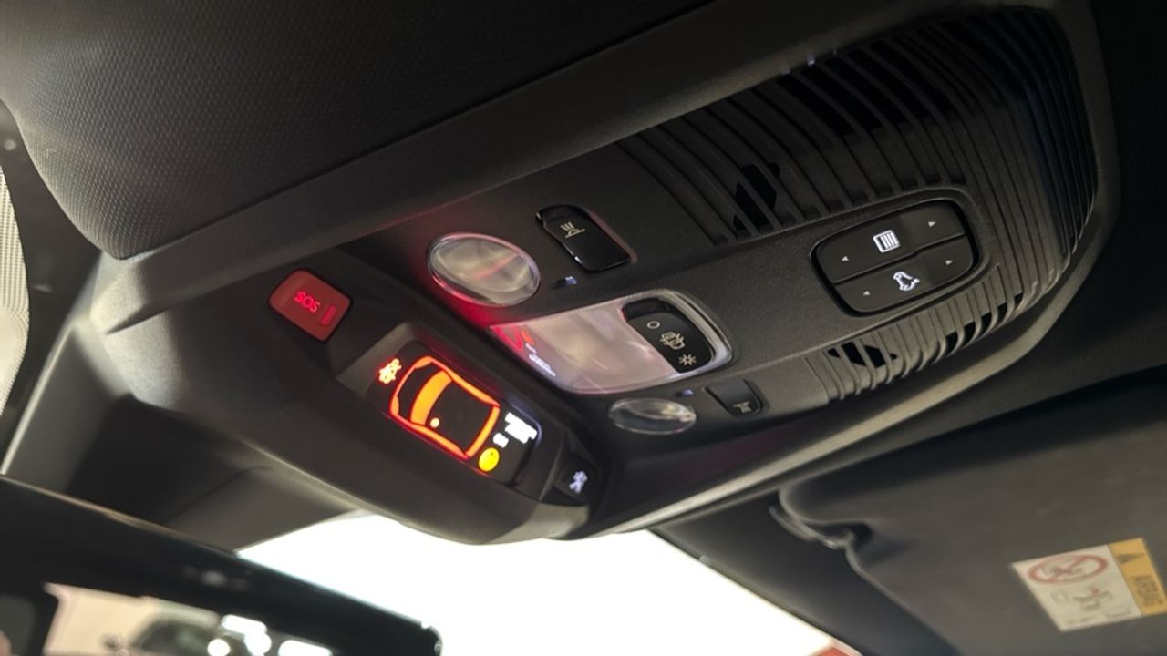 Foto Peugeot 3008 18