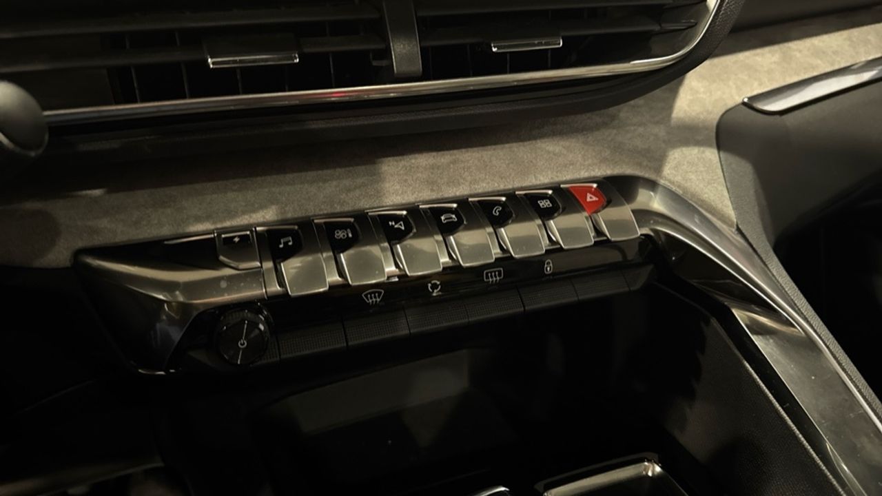 Foto Peugeot 3008 35