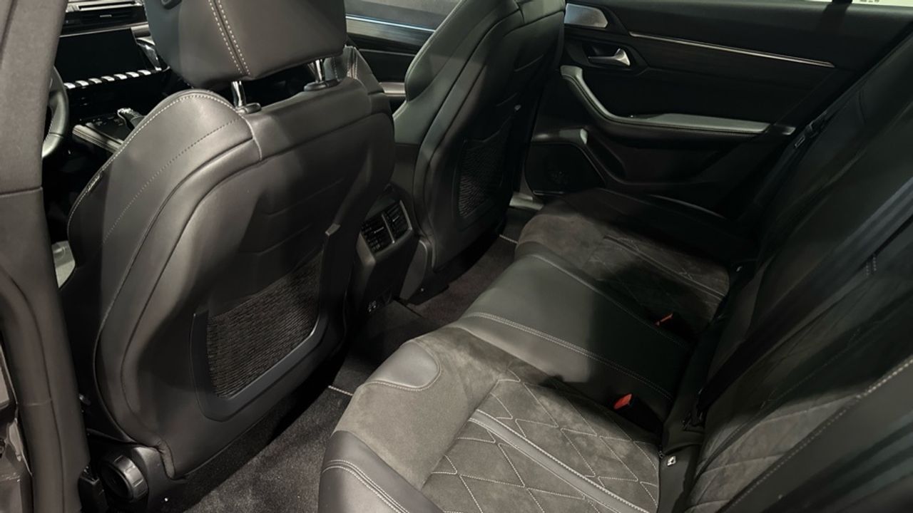 Foto Peugeot 508 26