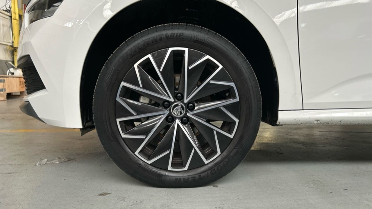 Foto Skoda Kamiq 13