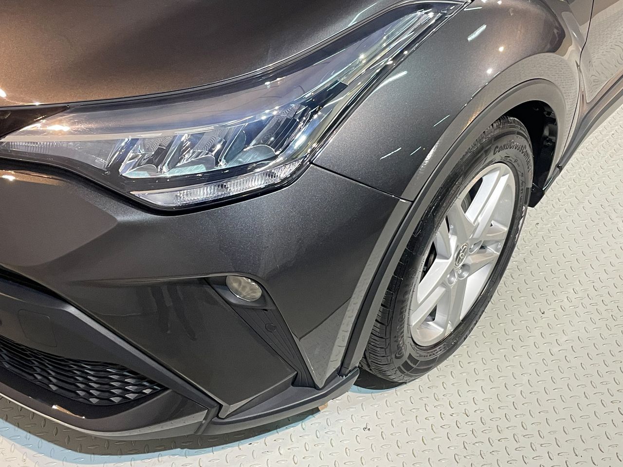 Foto Toyota C-HR 13