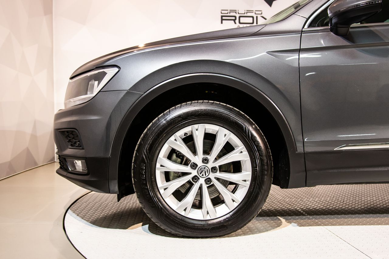 Foto Volkswagen Tiguan 9