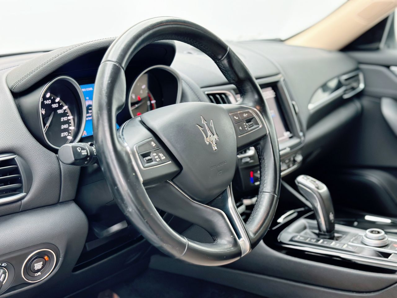 Foto Maserati Levante 22