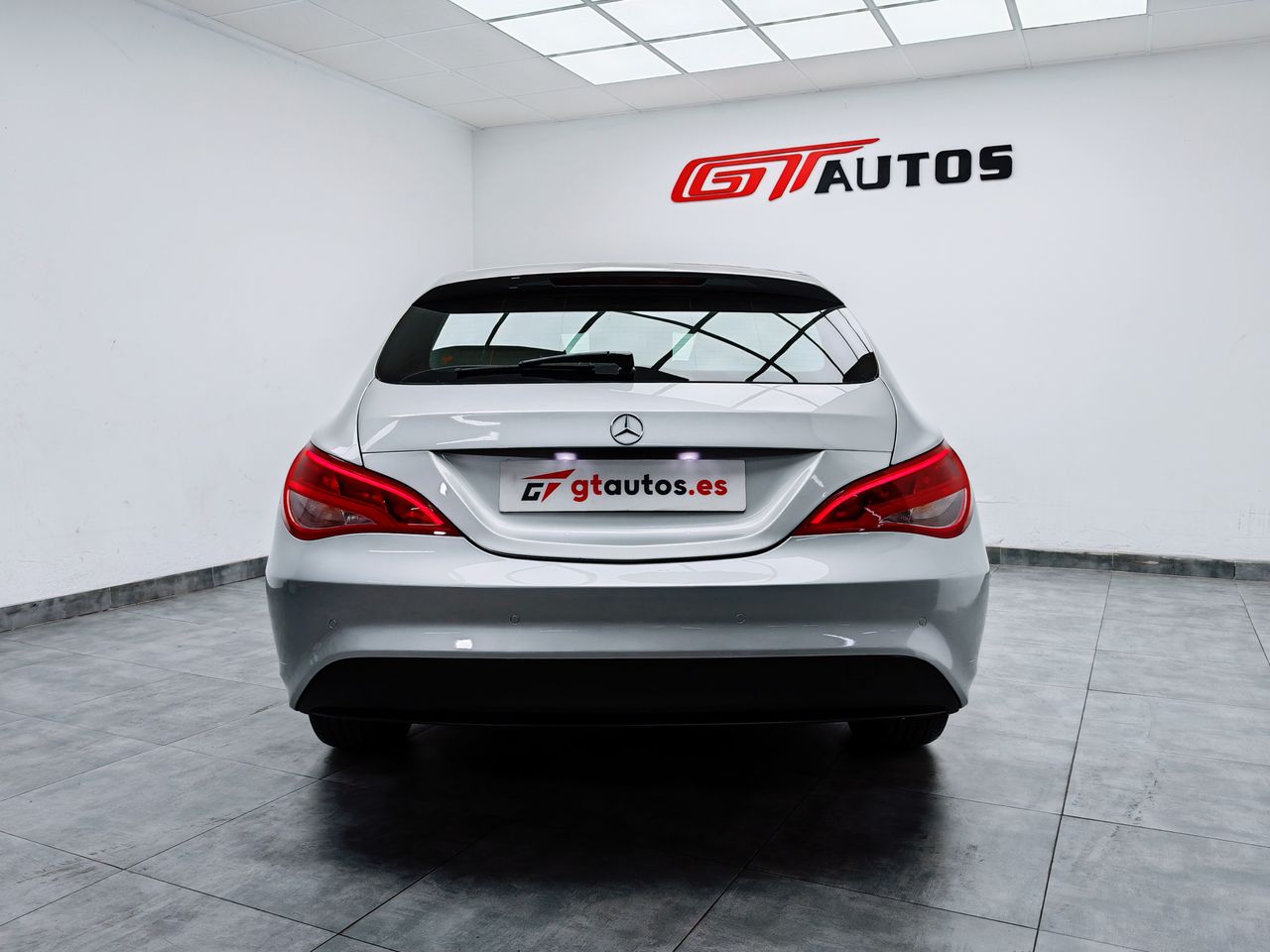 Foto Mercedes-Benz Clase CLA 26