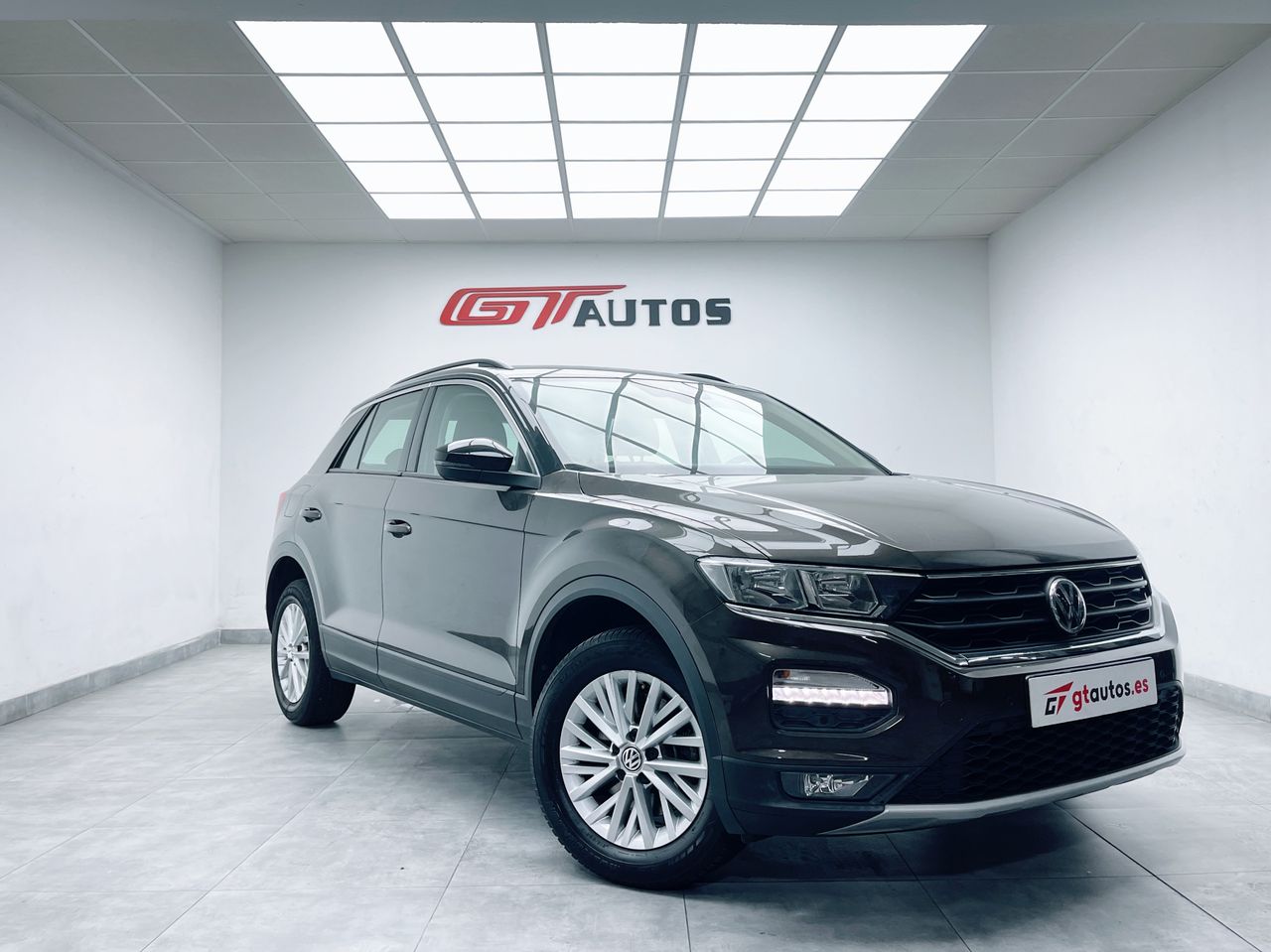 Foto Volkswagen T-Roc 2