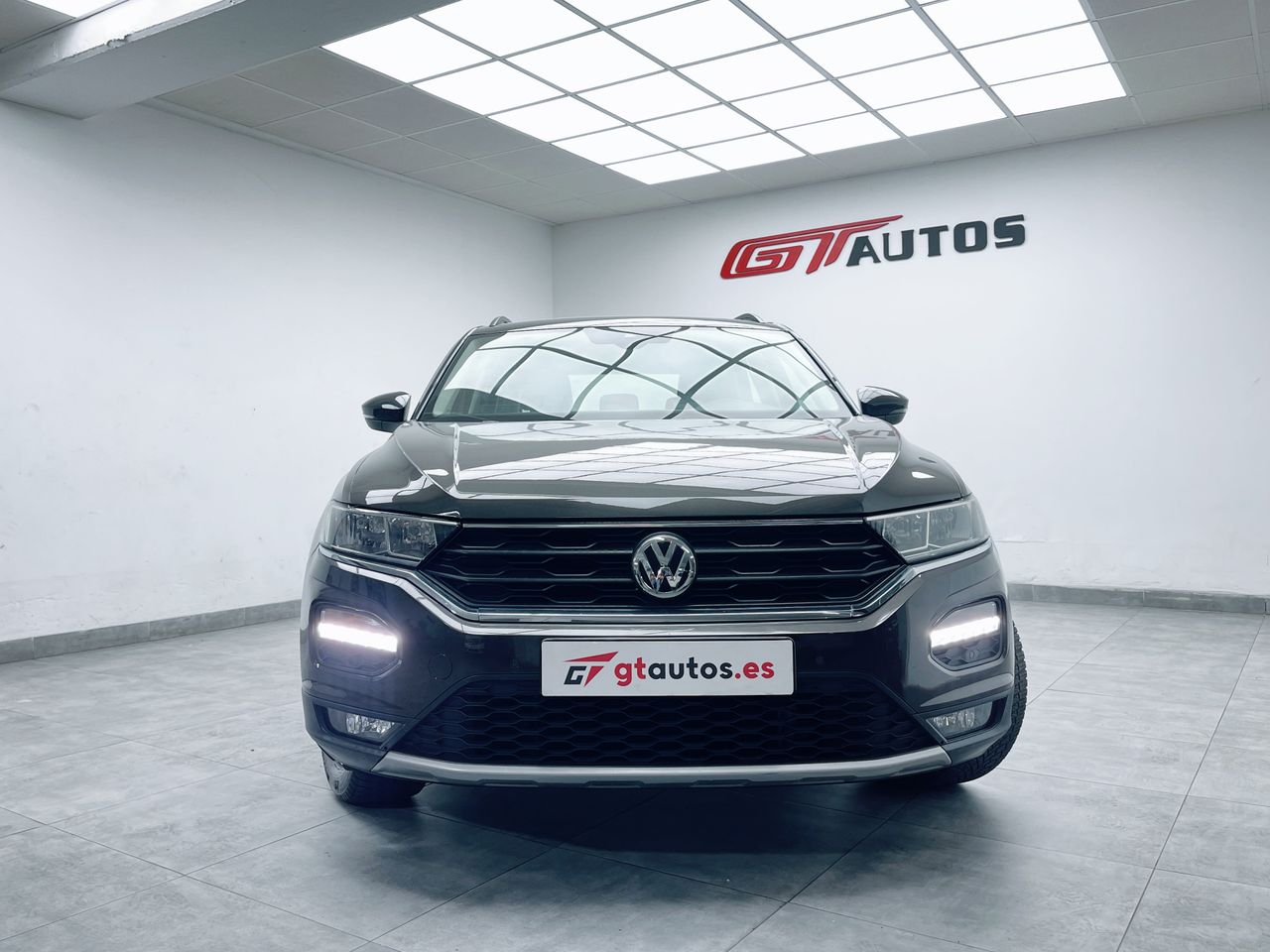 Foto Volkswagen T-Roc 13