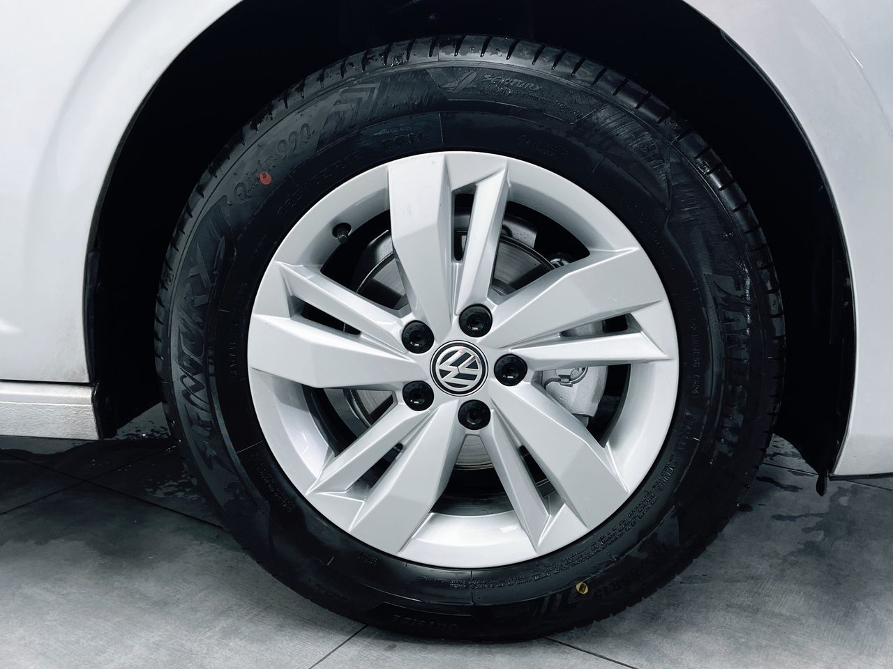 Foto Volkswagen Polo 23