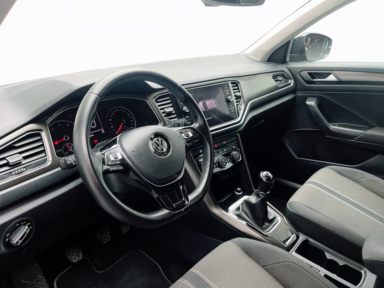 Foto Volkswagen T-Roc 2