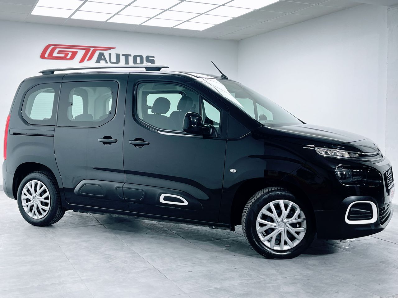 Foto Citroën Berlingo 24