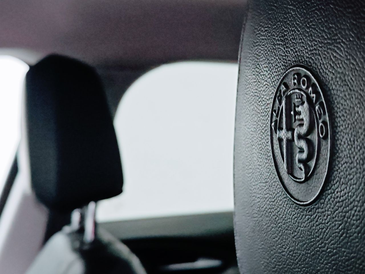 Foto Alfa Romeo Stelvio 23