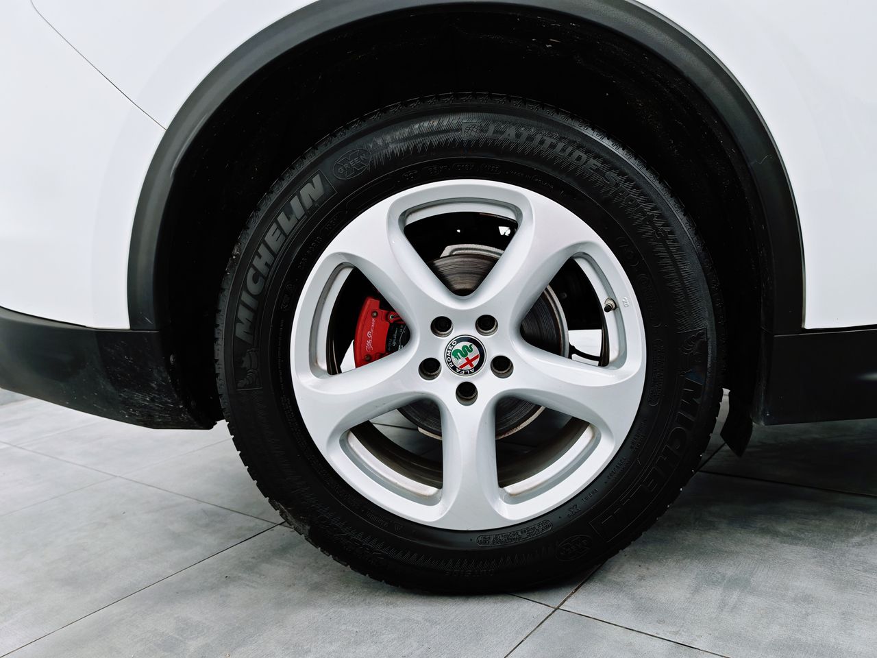 Foto Alfa Romeo Stelvio 25
