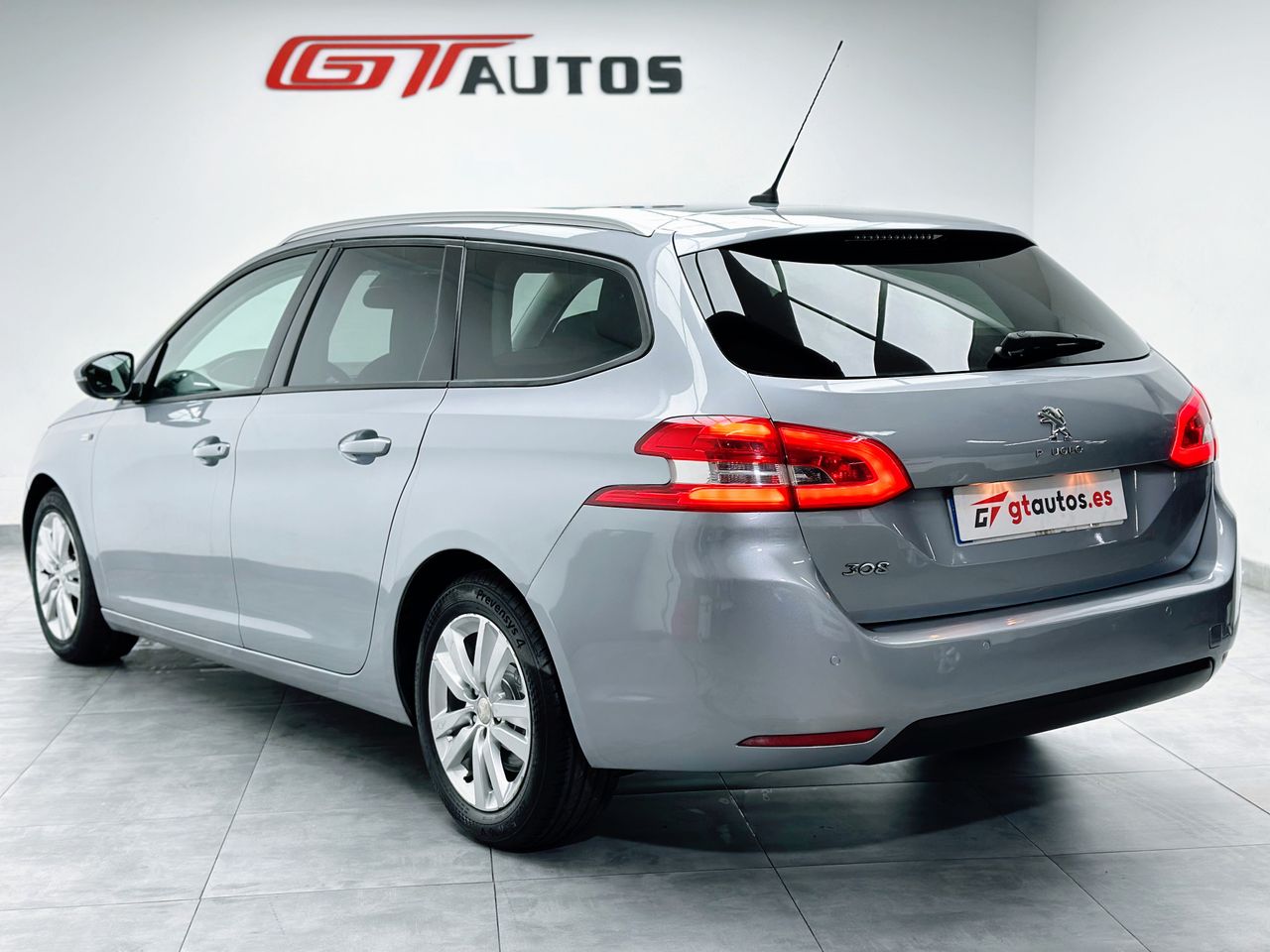 Foto Peugeot 308 1