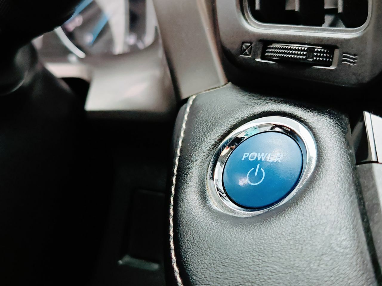 Foto Toyota Rav4 17