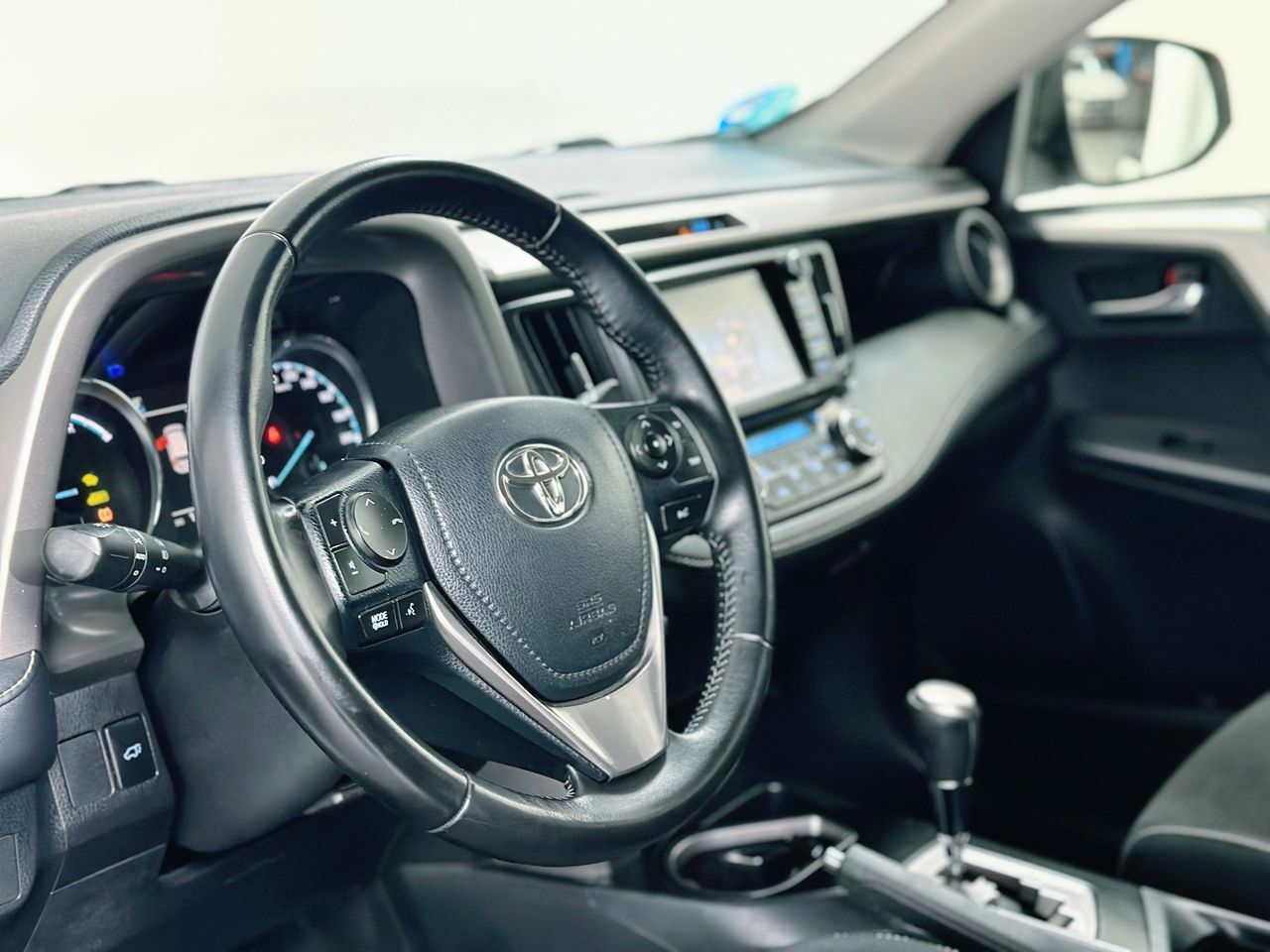 Foto Toyota Rav4 2