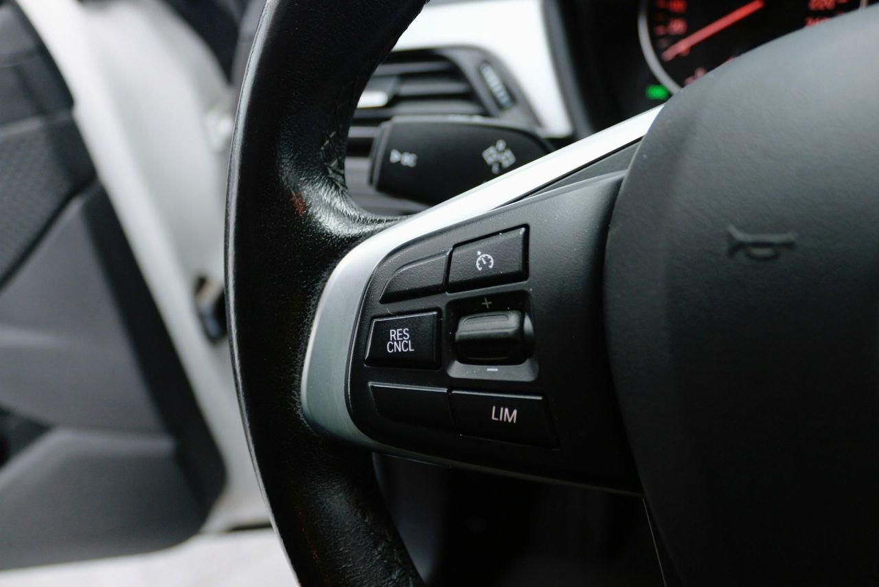 Foto BMW X1 7