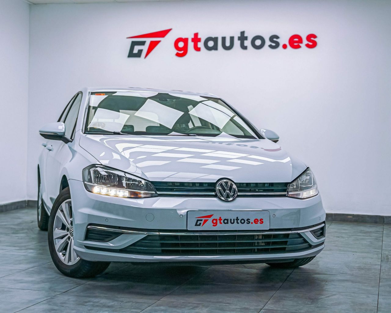 Foto Volkswagen Golf 17