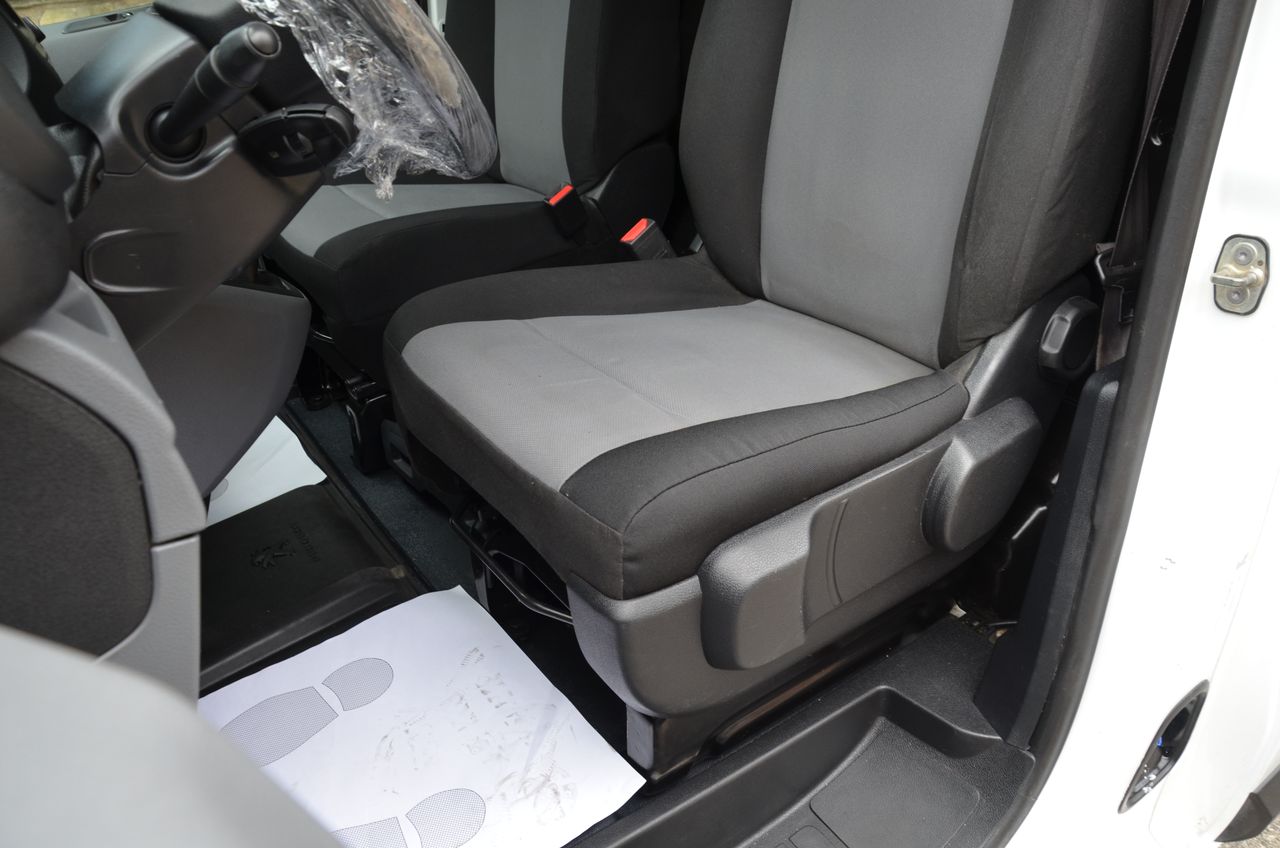 Foto Peugeot Expert 17