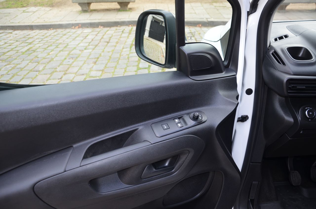Foto Opel Combo 16
