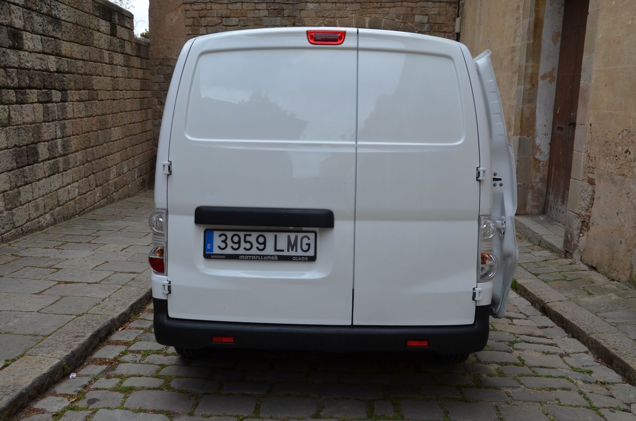 Foto Nissan e-NV200 7