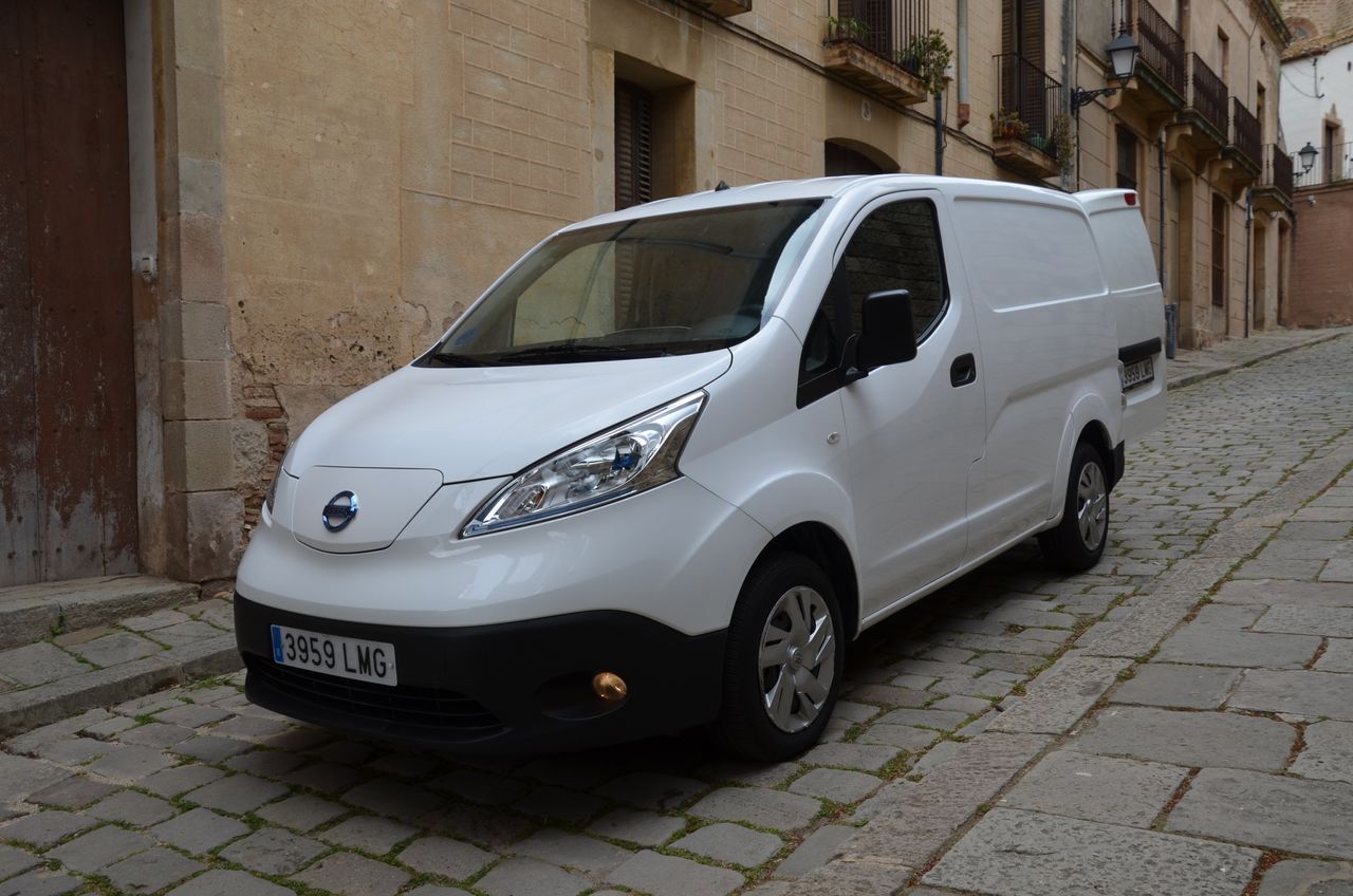 Foto Nissan e-NV200 28