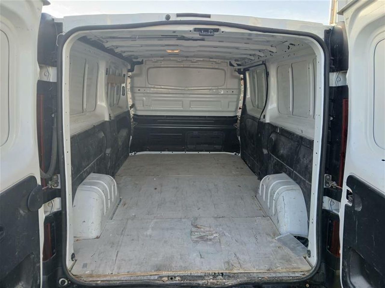 Foto Nissan Primastar 13