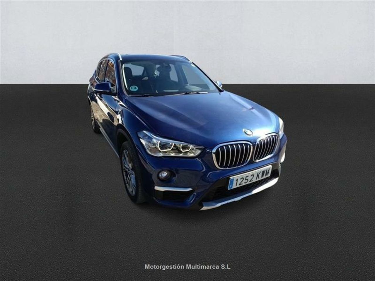 Foto BMW X1 3