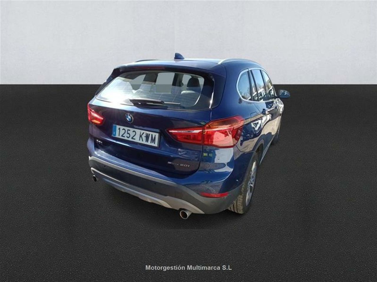 Foto BMW X1 4